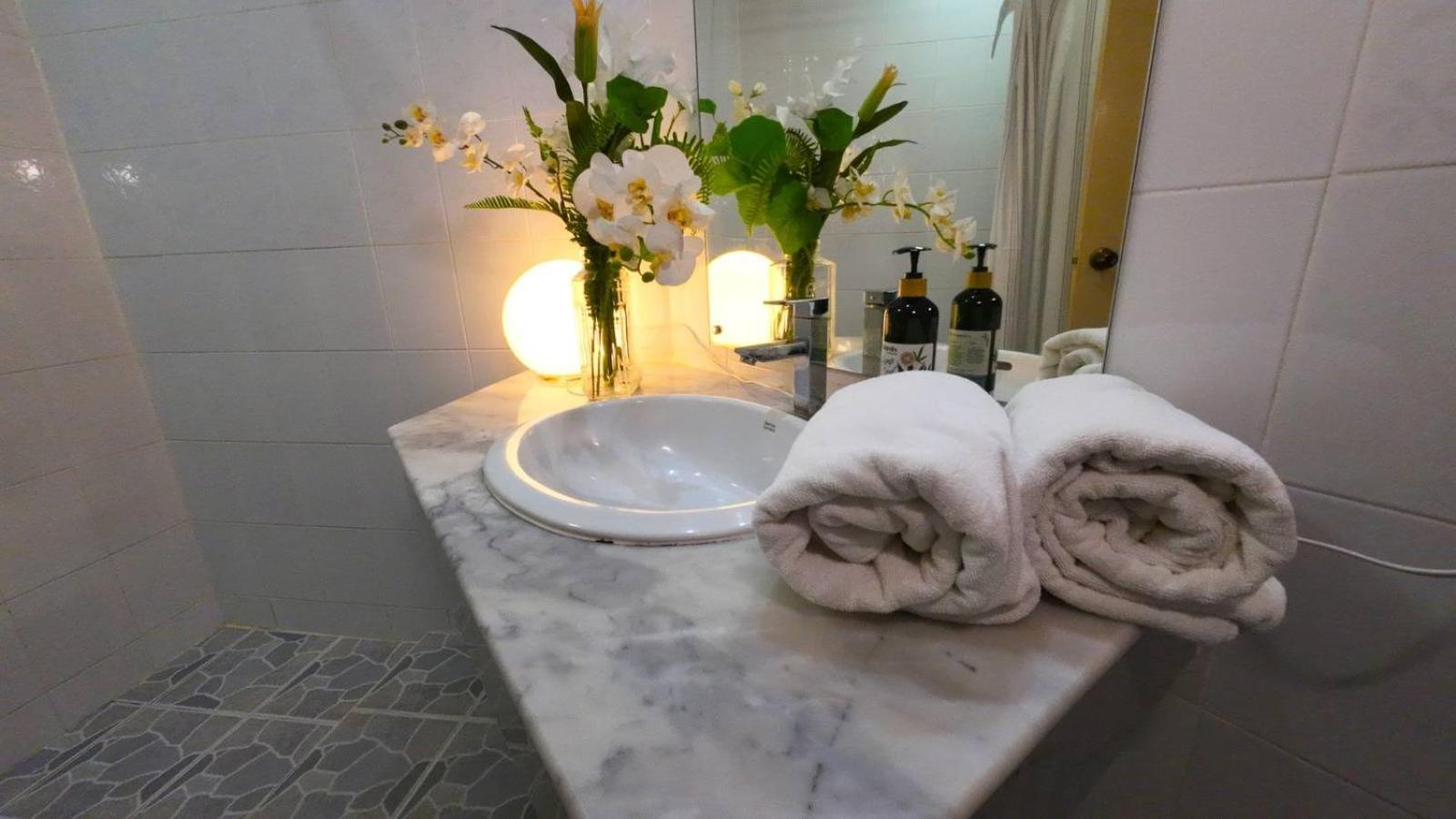 Cozy 1Br Walk To Bts And Airport Rail Link Close To Malls G7 กรุงเทพมหานคร ภายนอก รูปภาพ